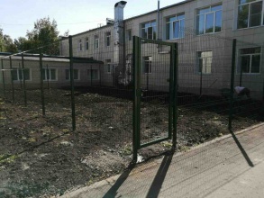 3D заборы для школы 15 метров фото в Черкизово