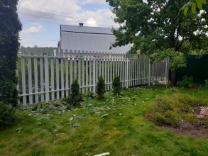 Забор из евроштакетника с забивными столбами 25 метров фото в Черкизово